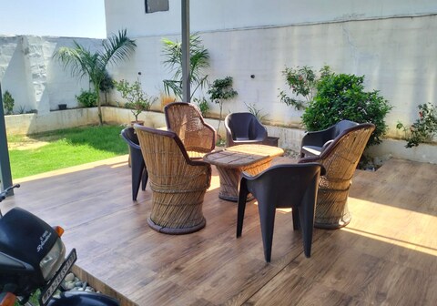 Rusticube- A Luxury Farmhouse