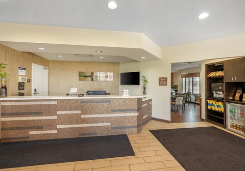 Best Western Plus College Park Hotel