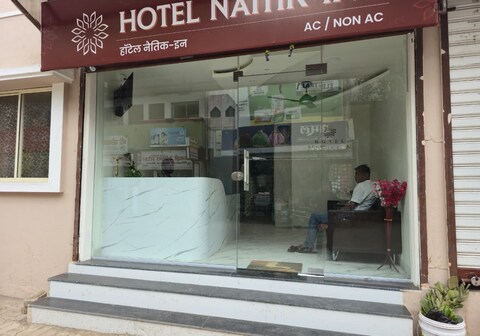Hotel Naitik Inn