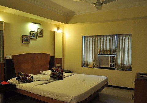 HOTEL HARJIT RESIDENCY