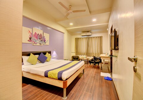 My Bizz Hotel Sapna