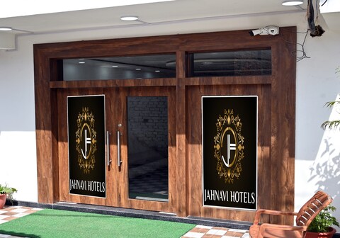 Jahnavi Hotels PD Shrivastava Associates