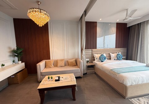 Skyline Studio Noida at supernova