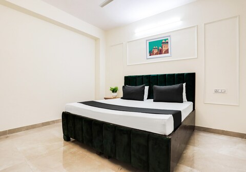 Super Hotel O STAR RESIDENCY
