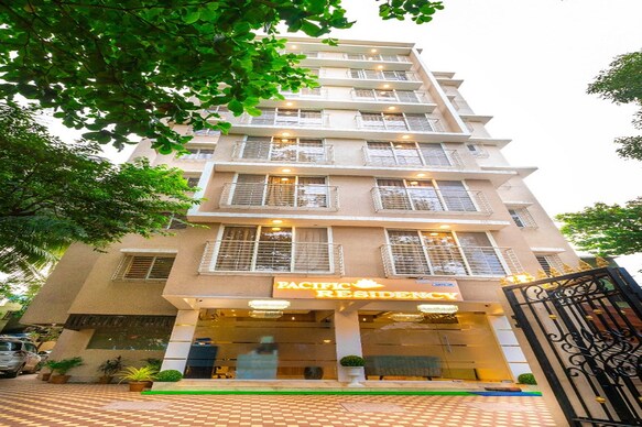 Hotel Pacific Residency