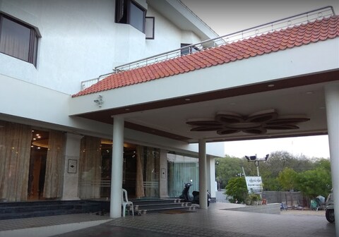 Sri Ram JB residency