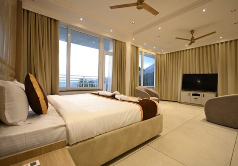 Munnar Peak Paradise Resort