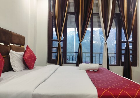 Hotel Scenic Hills By SIPL