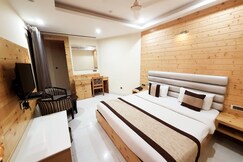 Hotel Amar Heights, Dehradun Hotel Amar Heights, Dehradun