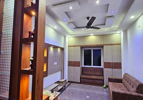 Radhey krishna homestay