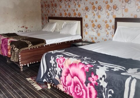 Hotel Somnath ashram