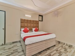 OYO 23424 CLINK, Delhi OYO 23424 CLINK, Delhi