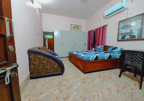 Acharya Kulam Near Shree Ram Janam Bhumi