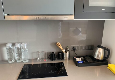 Uniqinn Studios Supernova noida