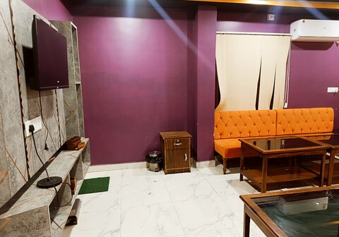 RD HOTEL RESTAURANT AND BANQUET HALL