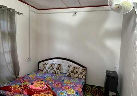 YAARBAL HOTEL AND RESTAURANT