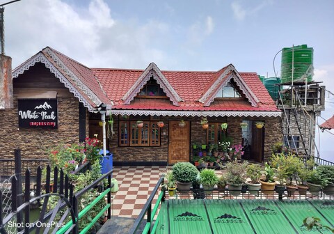 White peak Homestay -Rajbari