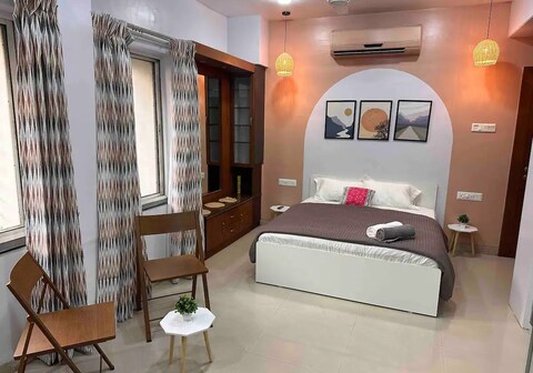 Ozone: Pvt Studio w Balcony in KP| Near Osho