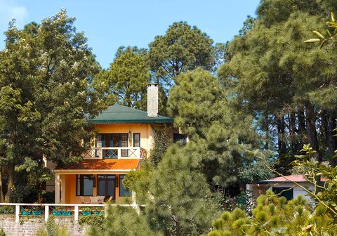 V are Family | Wind Chimes 3 BHK Villa