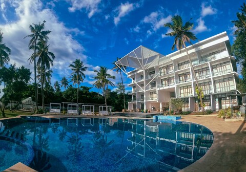 Elixir Cliff Beach Resort and Spa