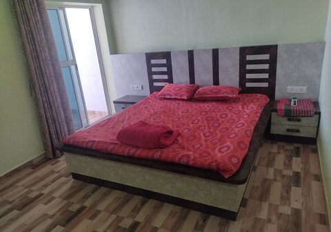 Kumar's room