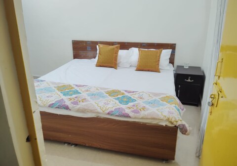 Kashi Vishwanaath Guest House