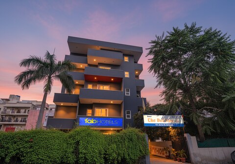 FabHotel Destiny Inn Near Medanta- The Medicity, Gurugram