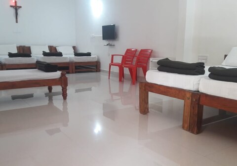 Bougainvillea Homestay | Rooms & Dorms