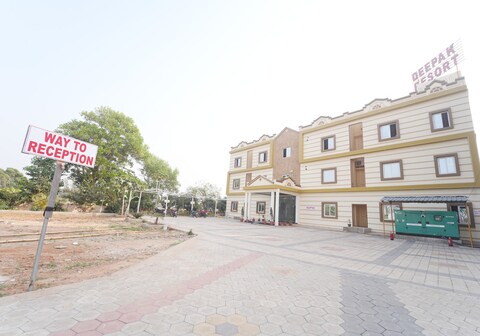 Deepak Resort