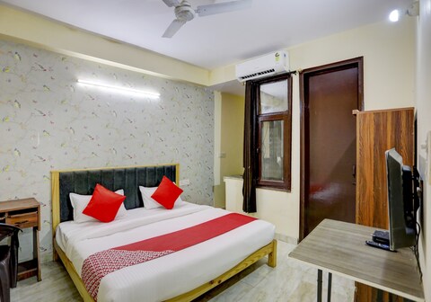 Hotel O Discovery Inn