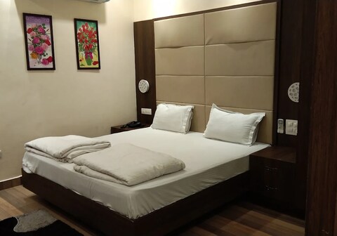 Surabhi Royal Residency