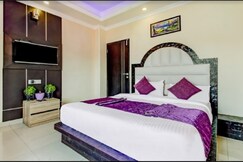Uphill Courtyard on Hilltop, Family Suites for 1-6 people, Shimla Uphill Courtyard on Hilltop, Family Suites for 1-6 people, Shimla