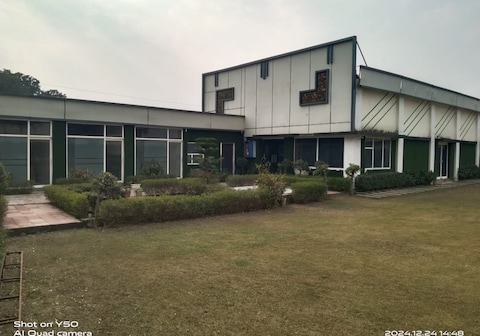 The Royal Farm Resort Guest House and Banquet Hall