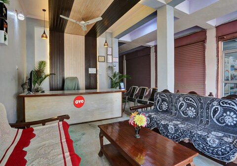 Hotel O Vijay Shree