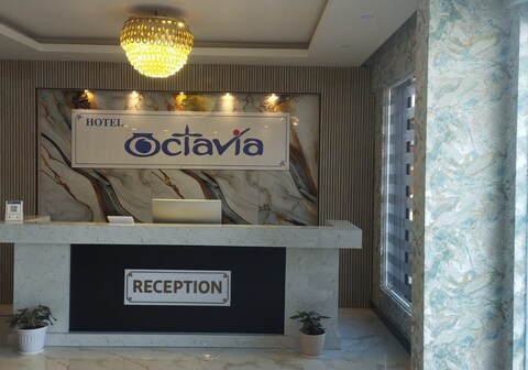 hotel octavia