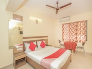 OYO 9016 Charu Comforts, Bangalore OYO 9016 Charu Comforts, Bangalore