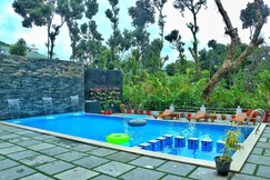 Tree Blanche | Swimming Pool and Restaurant, Munnar Tree Blanche | Swimming Pool and Restaurant, Munnar