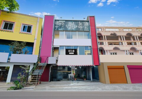 Super Hotel O Neredmet Road