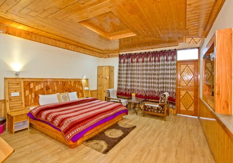 Hotel Aspiring 6 Element