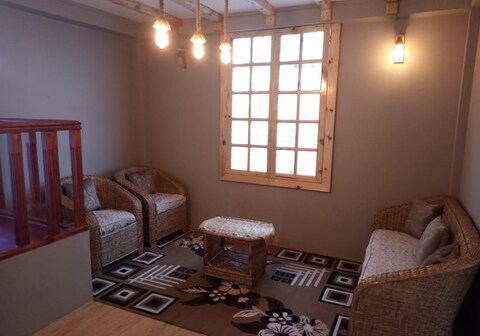 Larry's Ville | Entire 1 bhk