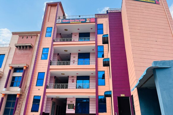Gopal Hotel And Palace