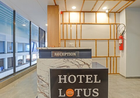 Hotel O Lotus
