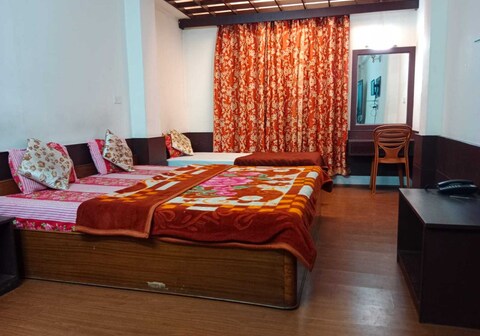 Collection O Mount Pleasant