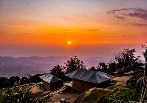 CBB Camp Bir Billing | Rooms & Cottages