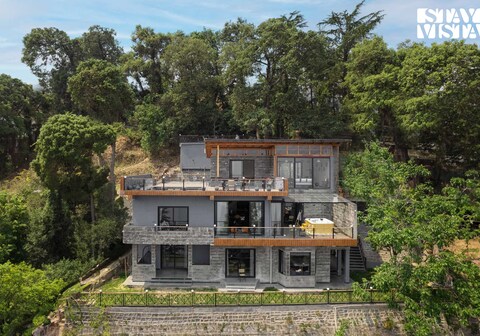 StayVista at Sunstone @ Barkat Villa