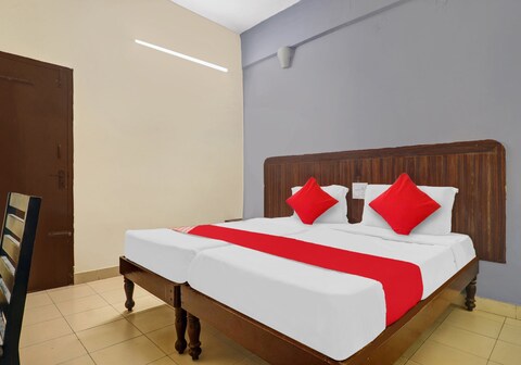 Hotel O HRR Hotels Near Paradise circle