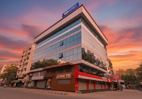FabHotel Rachana Residency - Nr Shivaji Nagar Metro Station