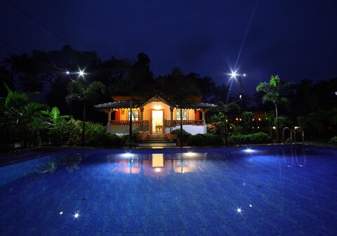 Cilantro By Bizzgrow Hotels (10 min to Calangute Beach)