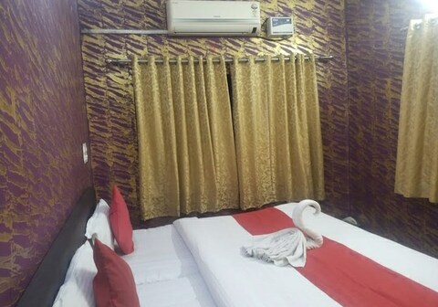Hotel B R Excellency Restaurant & Cafe