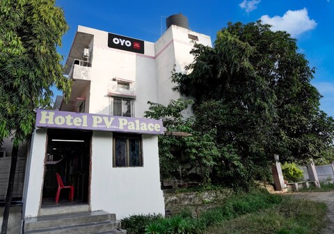 Hotel O PV Palace